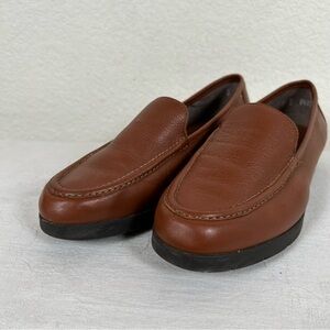 Easy Spirit Women’s Sz 7B leather brown loafers Preppy Academia casual shoes